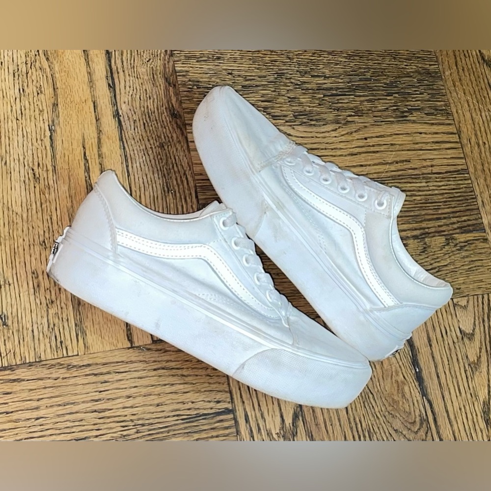Vans Triple White Sneakers